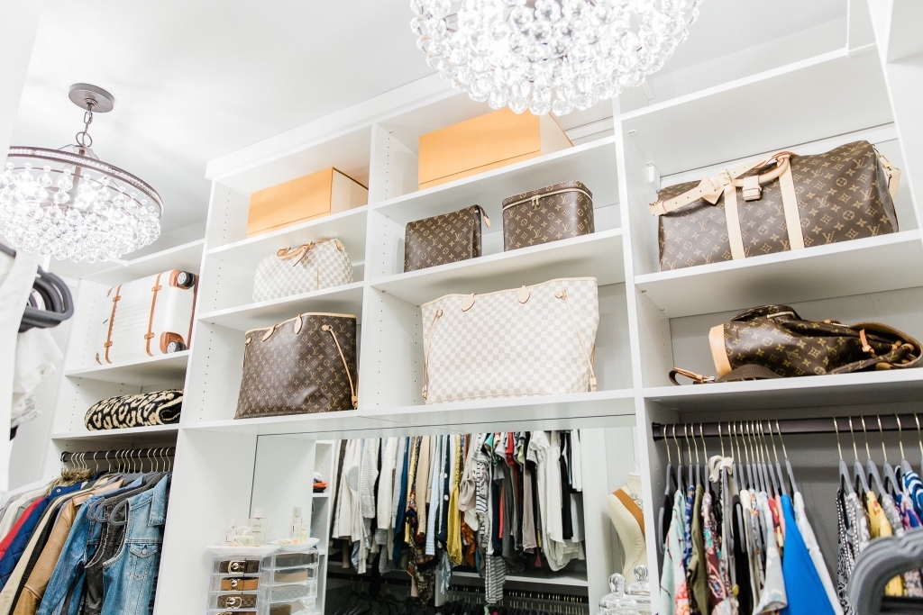 Replying to @Rumz Here's the full closet tour✨ #luxury #home