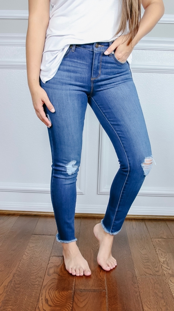 Sofia Jeans: The Best Jeans Under $25 featured by top US fashion blog, LuxMommy: Sofia Jeans by Sofia Vergara - Sofia Fit with raw hem