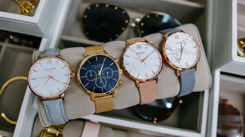 Vincero Coupon Code featured by top US fashion blog, LuxMommy: image of Vincero Watch Collection
