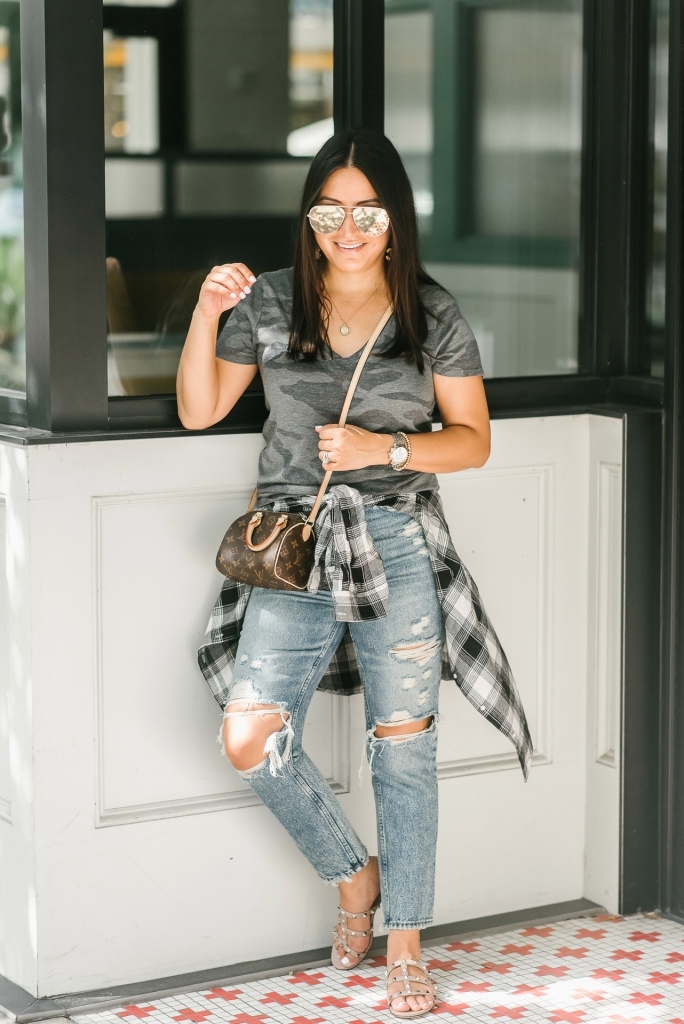 outfit lv mini backpack