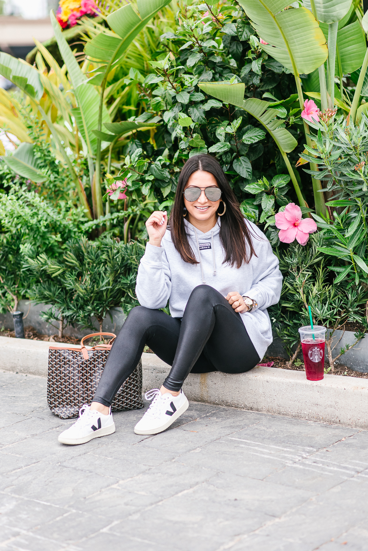 Tilskynde skuespillerinde plads Veja Sneakers Review | LuxMommy | Houston Fashion, Beauty and Lifestyle  Blogger