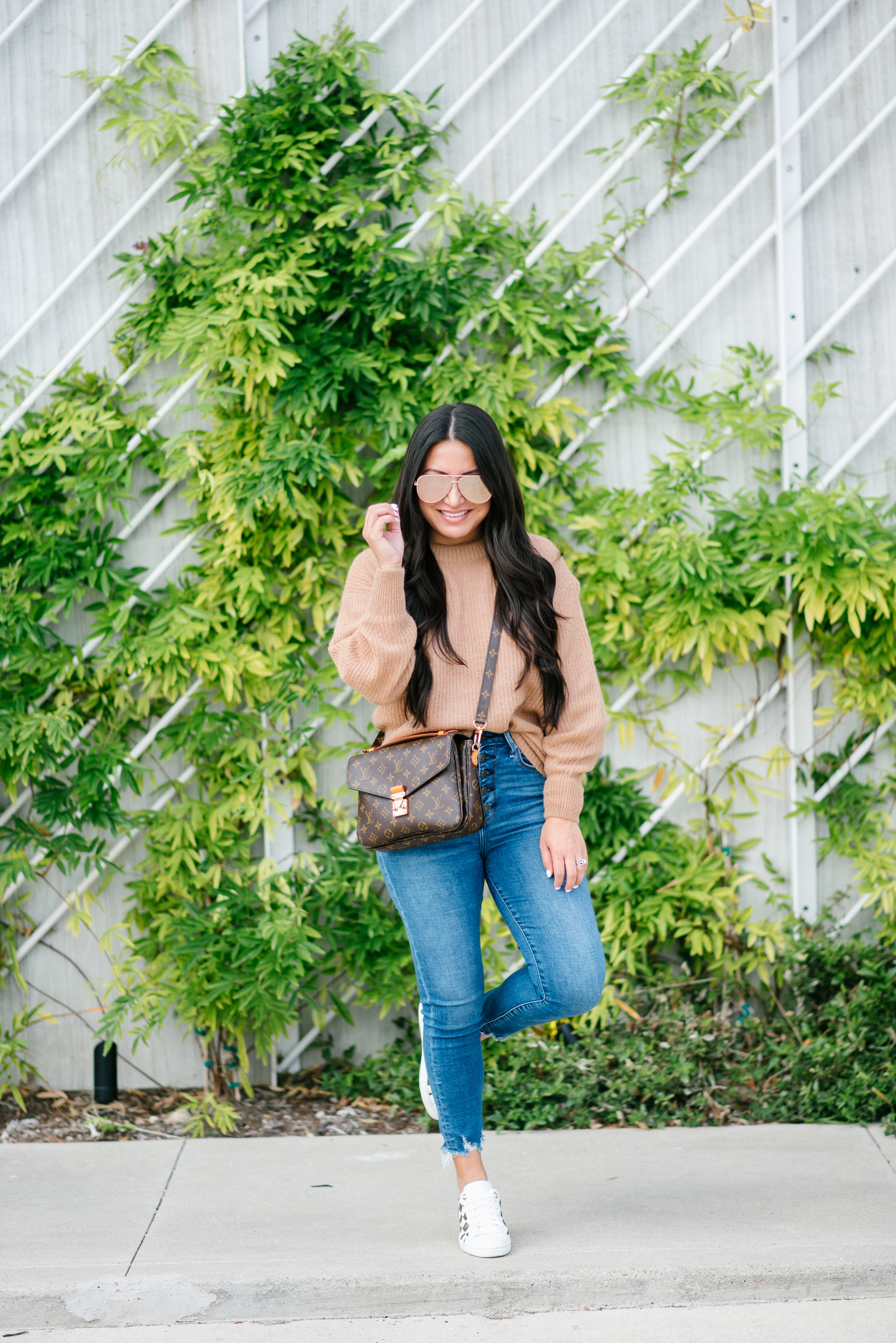 How to Style the Louis Vuitton Pochette Metis LuxMommy Houston