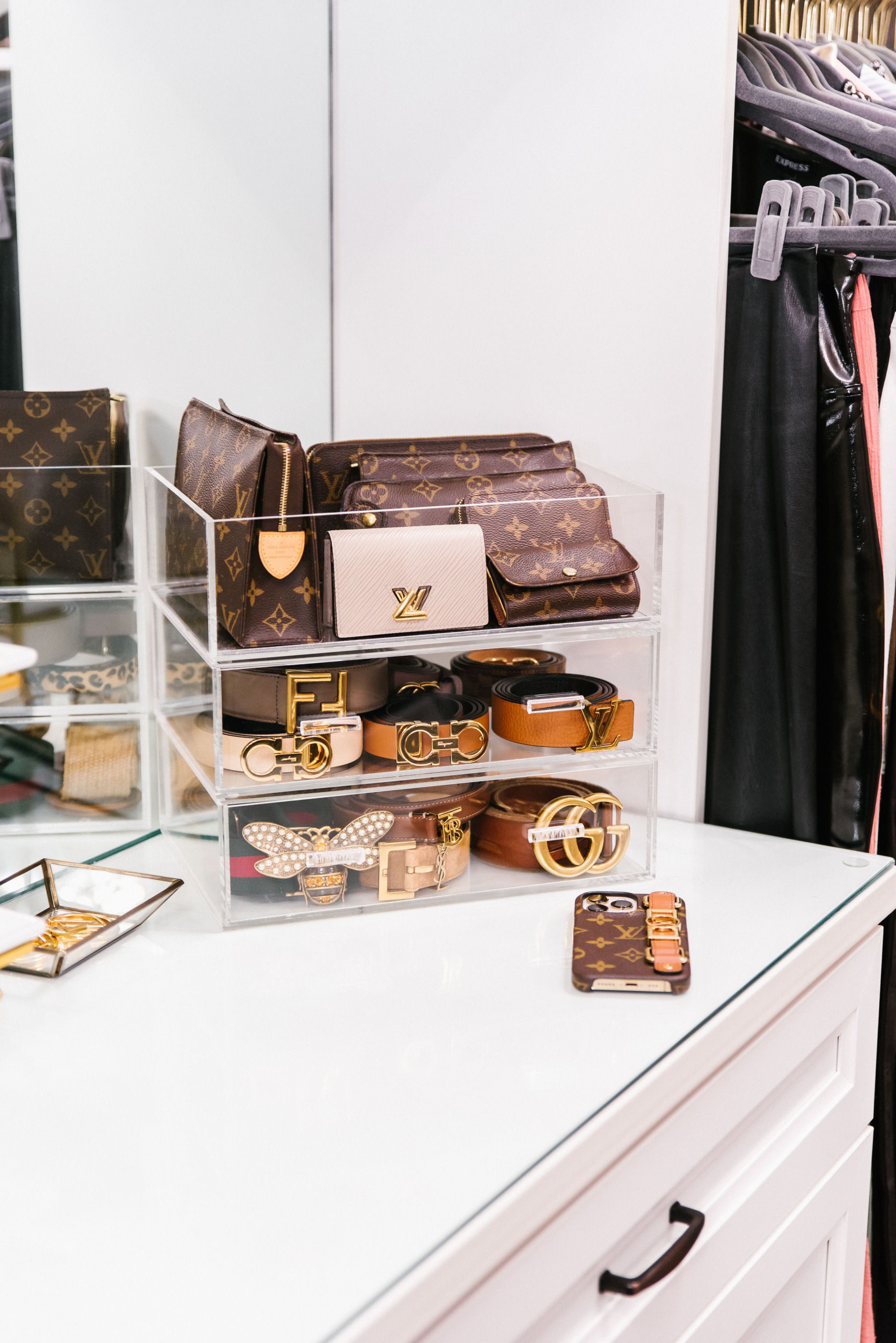 how to organize lv bag