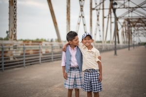 brothers, mother son pictures, boys fashion, plaid short, gingham hat, gingham shorts,