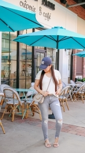 chloe nile, casual outfit, yankees hat, sweet paris