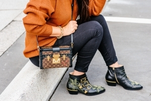 Chloe susanna boots, petite malle, louis vuitton petite malle, black jeans, mock turtleneck