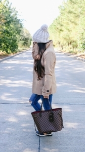 peacoat, neverfull mm, beanie, winter outfit