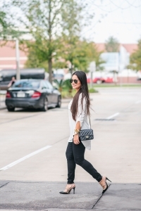 good American jeans, Valentino rock studs, ray ban sunglasses, Kendra Scott earrings, BP tunic, fall outfit