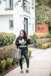 spanx leggings, faux leather leggings, spanx faux leather leggings, rockstud slides, valentino slides, goyard st louis