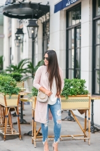 chloe nile, express jeans, valentino pumps, rayban sunglasses, cami, distressed jeans