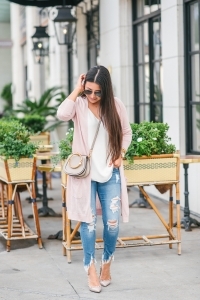 chloe nile, express jeans, valentino pumps, rayban sunglasses, cami, distressed jeans