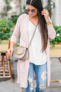 chloe nile, express jeans, valentino pumps, rayban sunglasses, cami, distressed jeans