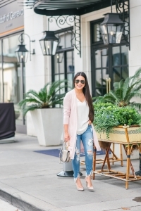 chloe nile, express jeans, valentino pumps, rayban sunglasses, cami, distressed jeans