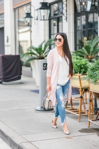 chloe nile, express jeans, valentino pumps, rayban sunglasses, cami, distressed jeans