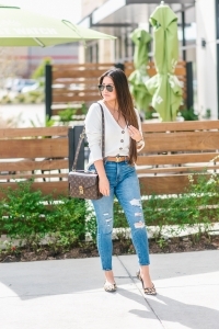 Abercrombie jeans, Rothy flats, louis vuitton belt, pochette metic, white tee, long hair, skinny jeans, casual outfit