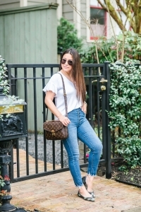 Camo flats and pochette metis