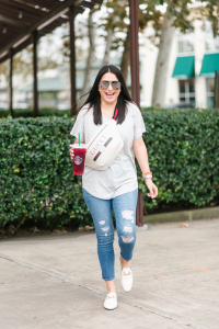 Houston fashion blogger LuxMommy shares her go to Starbucks drink