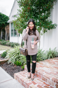 Houston fashion blogger LuxMommy