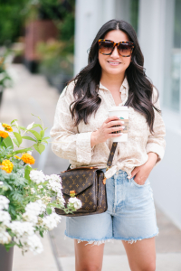 Houston top fashion blogger LuxMommy shares her favorite longer denim shorts