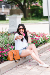 Houston top fashion blogger LuxMommy shares the best summer fashion essentials