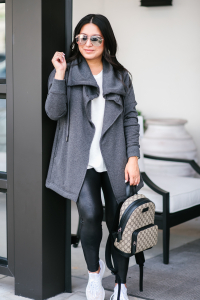 Houston top fashion and lifestyle blogger LuxMommy shares the casual jacket you need for fall