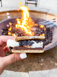 Houston top fashion and lifestyle blogger LuxMommy goes on family vacation at Lost Pines Resort