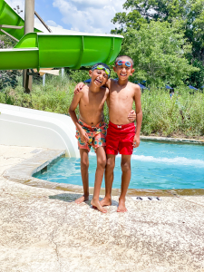 Houston top fashion and lifestyle blogger LuxMommy goes on family vacation at Lost Pines Resort