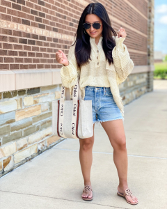 houston lifestyle and fashion blogger LuxMommy sharing outfits from July posted on instagram