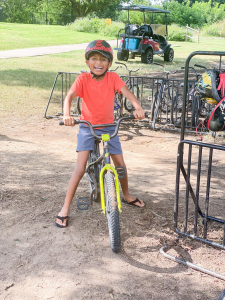 Houston top fashion and lifestyle blogger LuxMommy goes on family vacation at Lost Pines Resort