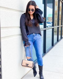 houston lifestyle and fashion blogger LuxMommy sharing outfits from July posted on instagram