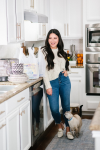 Houston top fashion and lifestyle blogger LuxMommy gets holiday ready with Walmart+