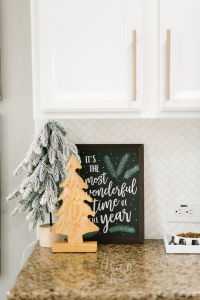 Houston top fashion and lifestyle blogger LuxMommy gets holiday ready with Walmart+
