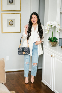 Houston top fashion and lifestyle blogger LuxMommy shares 3 self love goals that she is working on right now to better her life