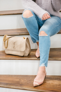 Houston top fashion and lifestyle blogger LuxMommy shares the perfect cozy fuzzy sweater from Express on sale